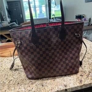 Elegant Brown Checkered Tote Bag